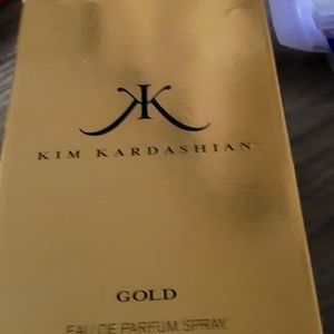 Kim Kardashian parfume